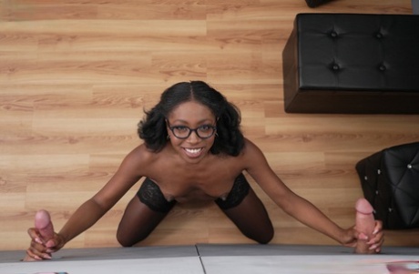 Black Amirah erotic images